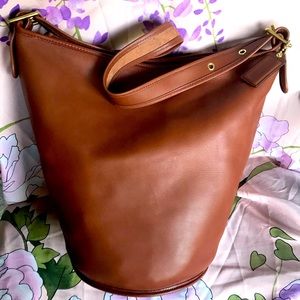 Coach Legacy Leather Bucket Duffel Hobo Shoulder Bag British Tan Limited Edition
